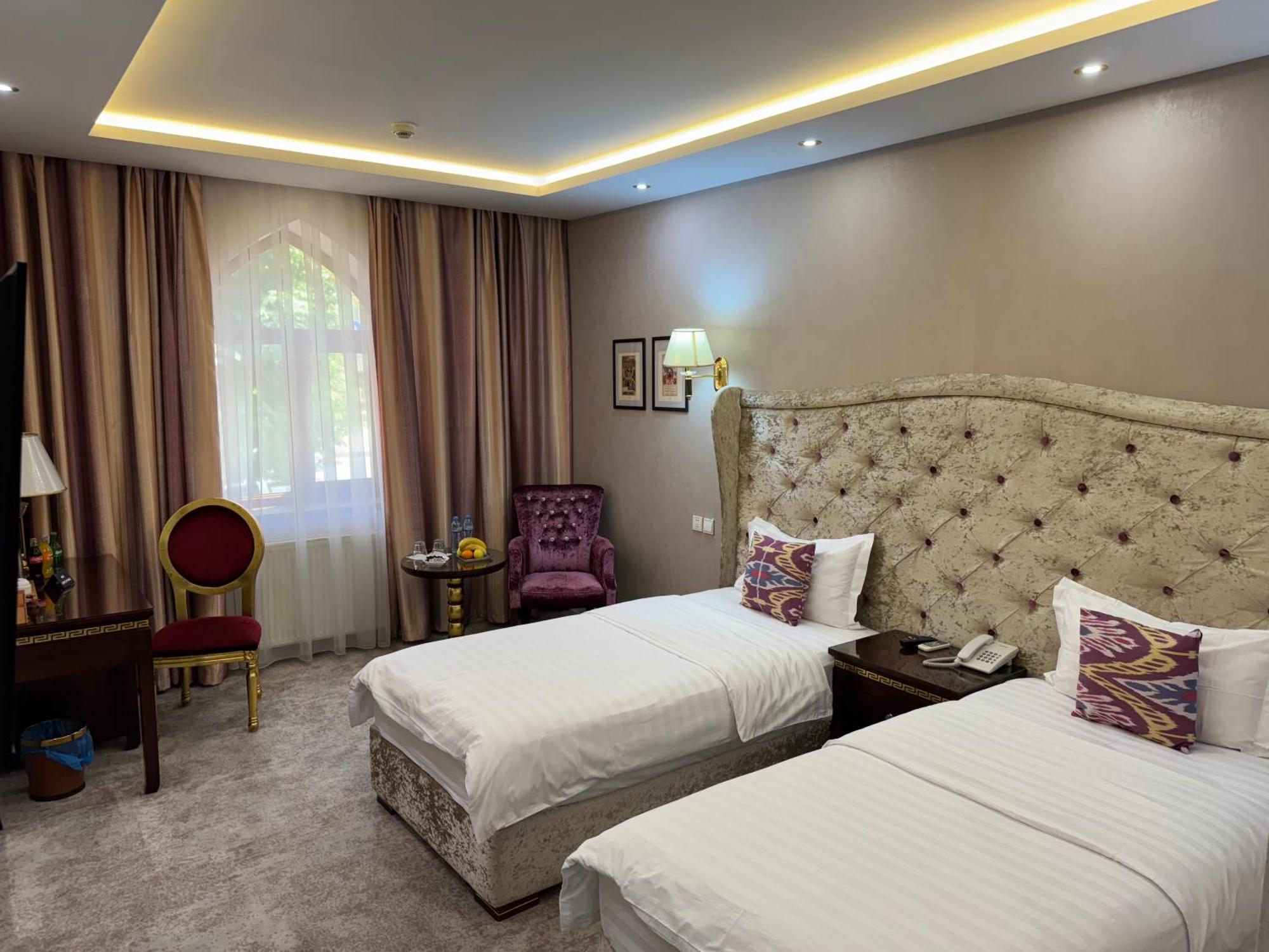 Emirhan Hotel Samarkand Exterior foto