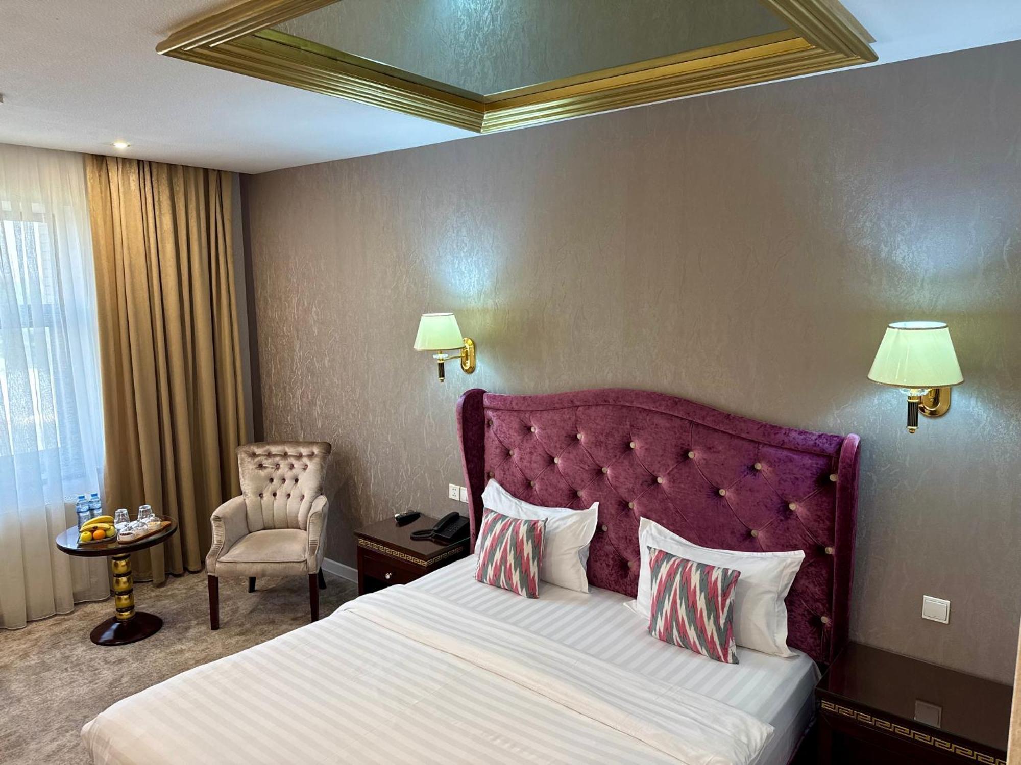 Emirhan Hotel Samarkand Exterior foto